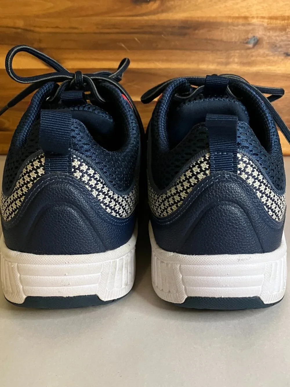 Orthofeet Edgewater Sneakers Men's 8.5 Wide 2E Blue Walking Shoes 616 Comfort